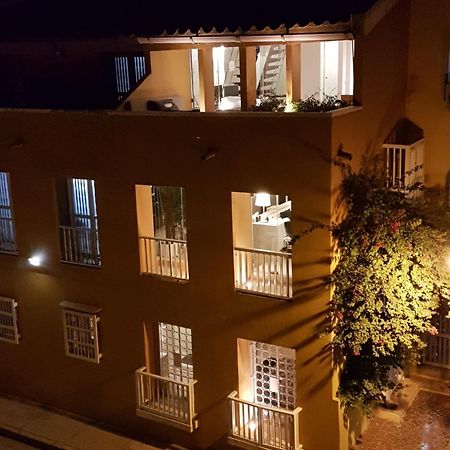 Cartagena Apartamento Duplex Vista Al Mar Y Murallas Nuevo En La Ciudad Amurallada 아파트 외부 사진