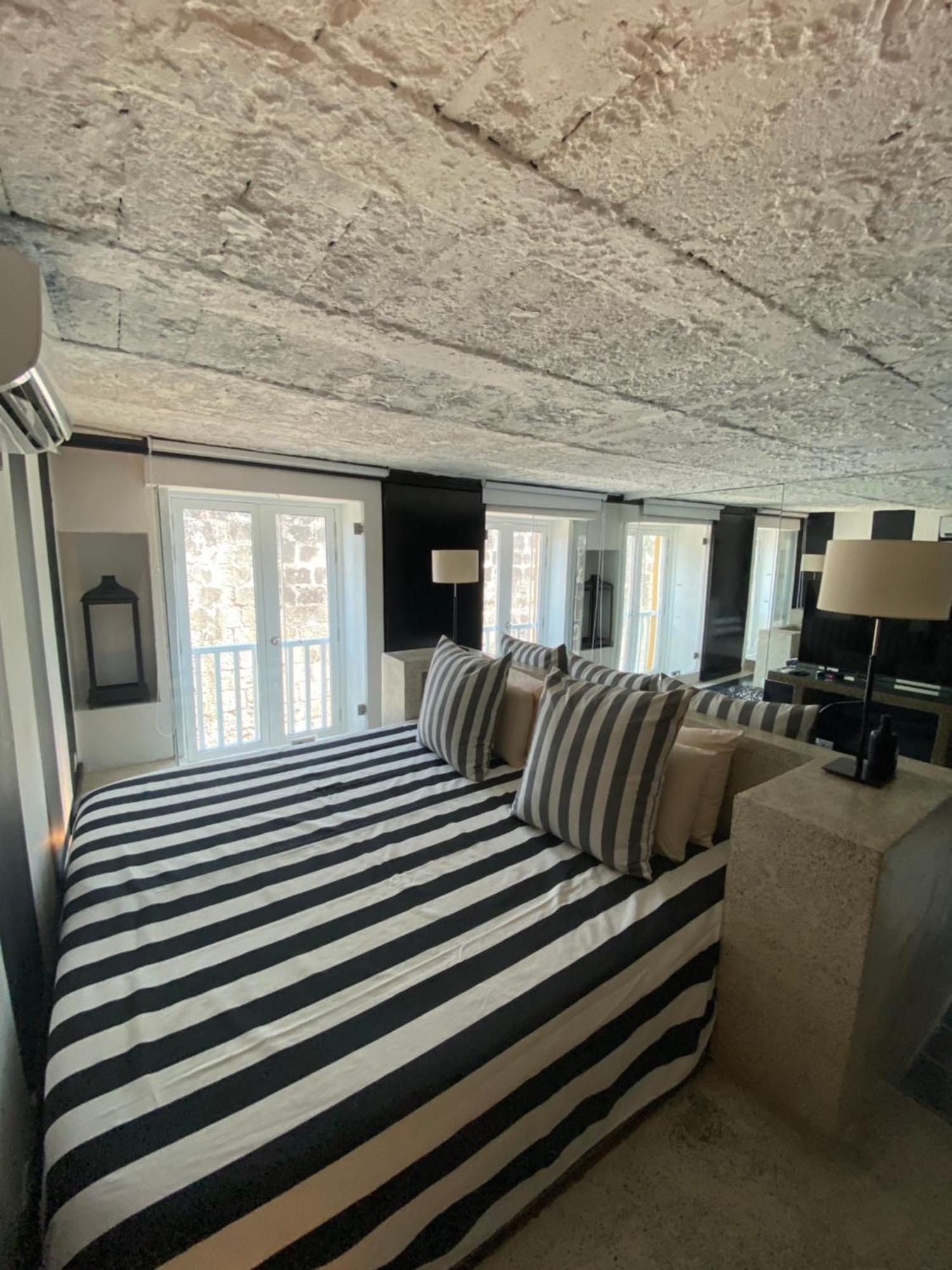 Cartagena Apartamento Duplex Vista Al Mar Y Murallas Nuevo En La Ciudad Amurallada 아파트 외부 사진