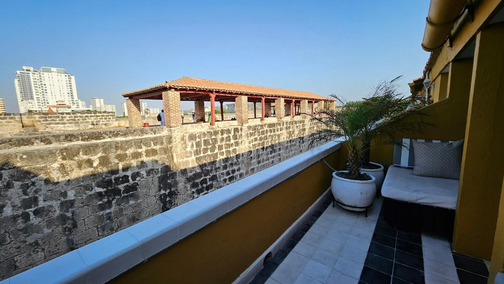 Cartagena Apartamento Duplex Vista Al Mar Y Murallas Nuevo En La Ciudad Amurallada 아파트 외부 사진