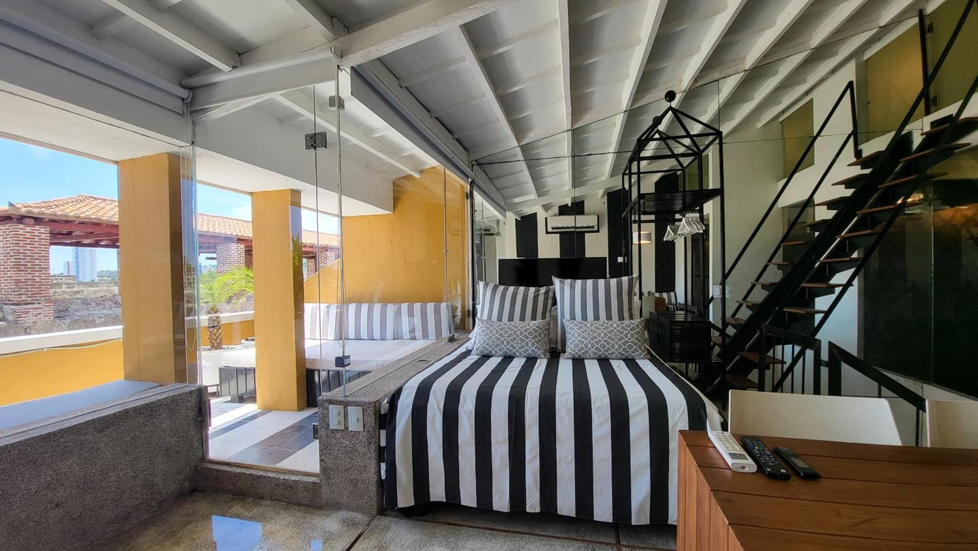 Cartagena Apartamento Duplex Vista Al Mar Y Murallas Nuevo En La Ciudad Amurallada 아파트 외부 사진